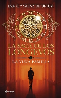 Libros mejor valorados por los lectores en 2024 La saga de los longevos 1. La Vieja Familia (Eva G.ª Sáenz de Urturi)
