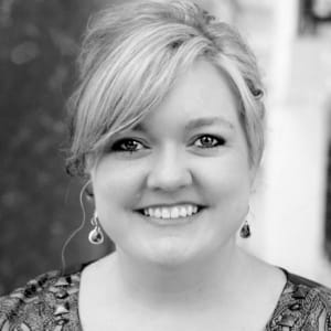 Colleen Hoover